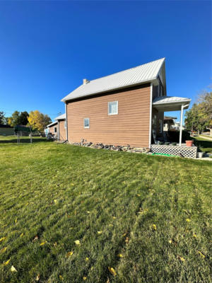 204 CENTRAL AVE, STANFORD, MT 59479, photo 4 of 23