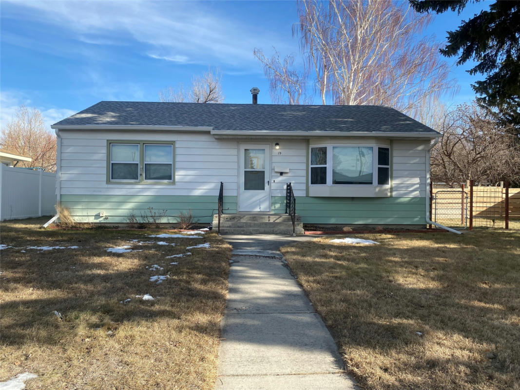 19 9TH AVE SW, CHOTEAU, MT 59422, photo 1 of 97