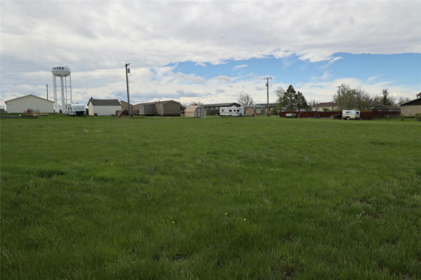 922 MARIAS AVE, VALIER, MT 59486 - Image 1