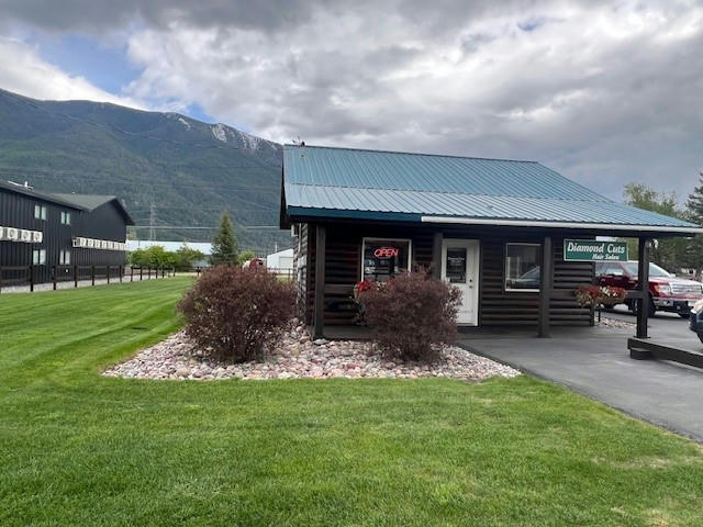 7343 US HIGHWAY 2 E, COLUMBIA FALLS, MT 59912, photo 1 of 17