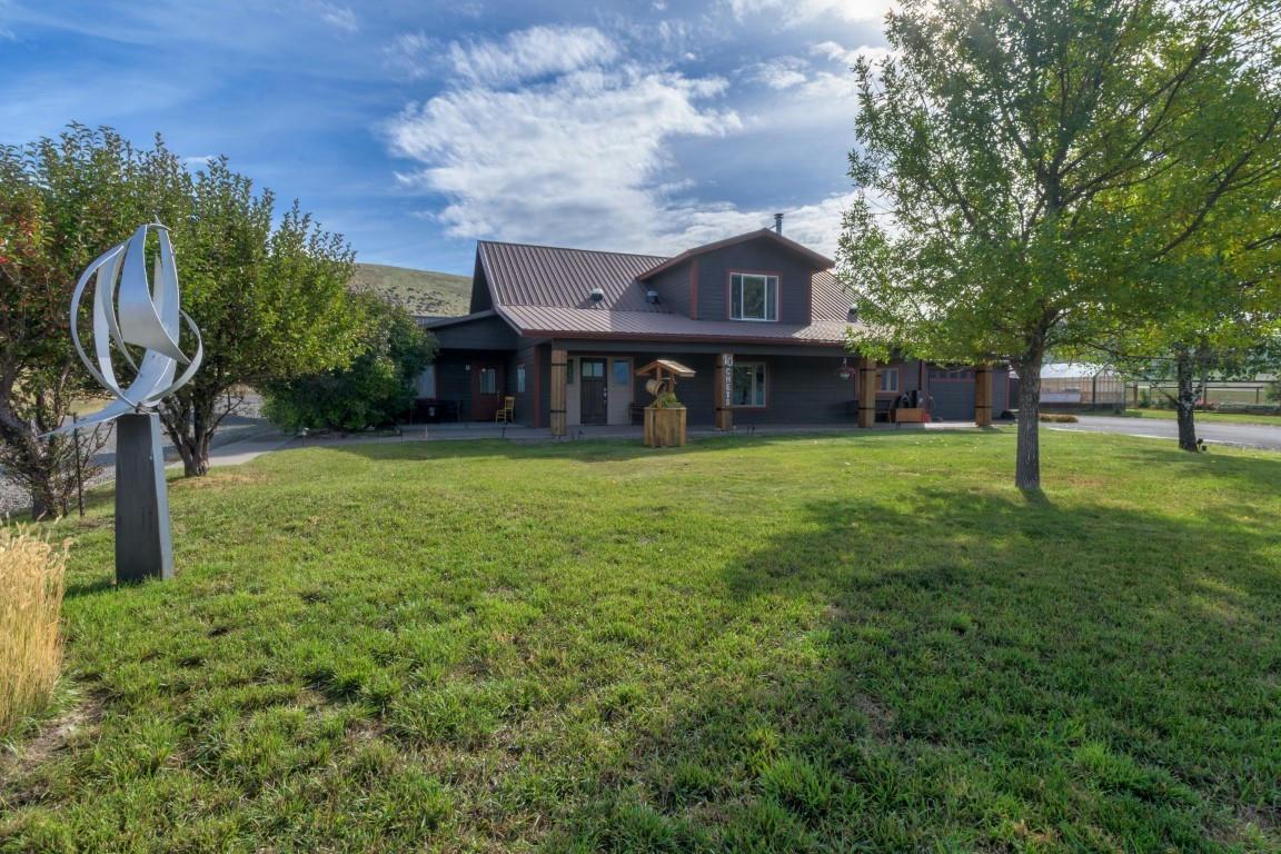 10 CHETS CT, PLAINS, MT 59859, photo 1 of 56