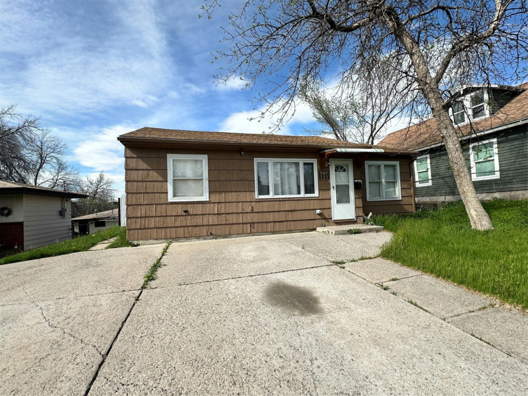 1117 8TH AVE S, GREAT FALLS, MT 59405, photo 1 of 25