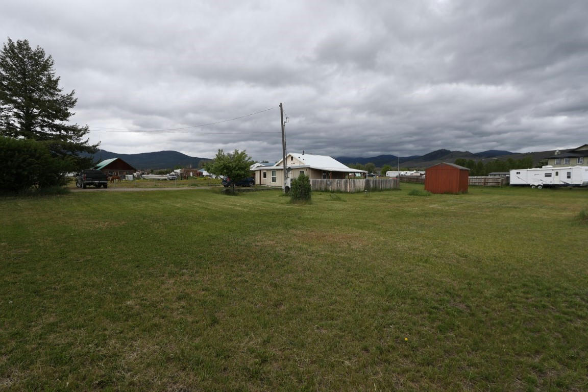 7449 MT HIGHWAY 200, PLAINS, MT 59859, photo 1 of 43